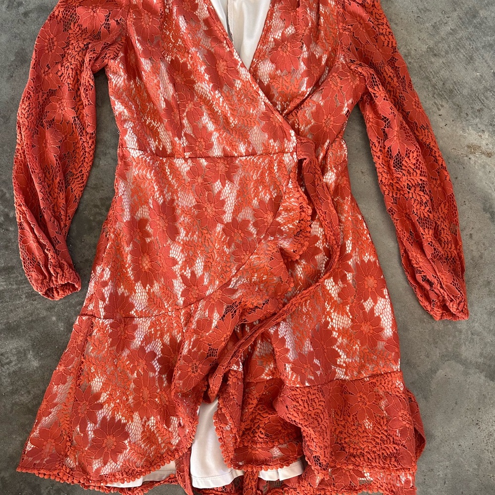 Chic Long Sleeve Lace Dress in Rust